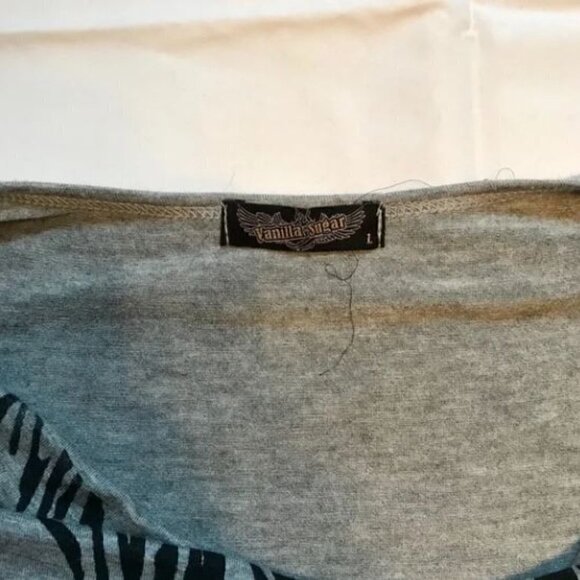 Y2K Statement Vanilla Sugar Animal Print Tee Chic Trendy Bold & Wild - Picture 3 of 6